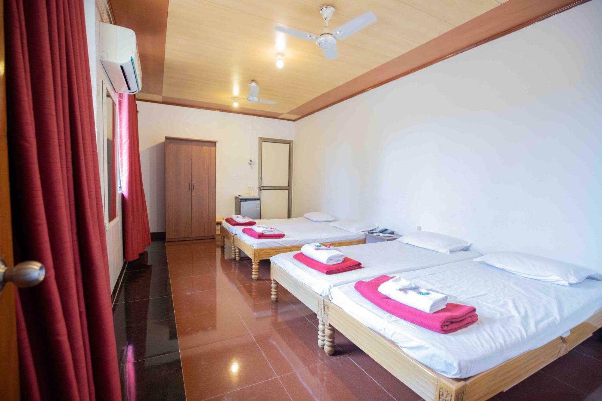 Gp Hotels And Resorts Нашик Екстериор снимка